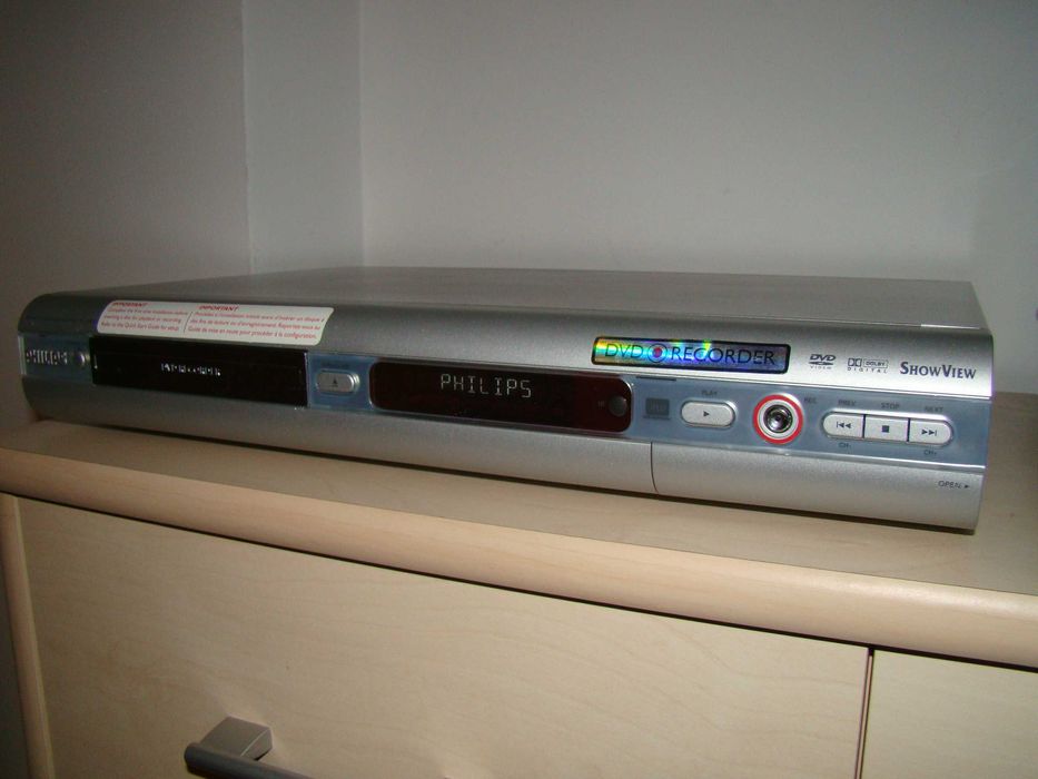 Nagrywarki DVD THOMSON SCENIUM DTH8550E, PHILIPS DVDR 610/2 uszkodzone