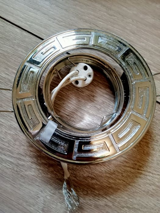 Светильник точечный