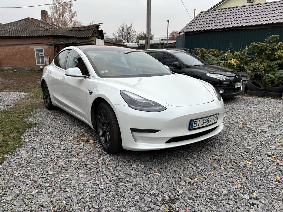 Tesla model 3 2019 standart+