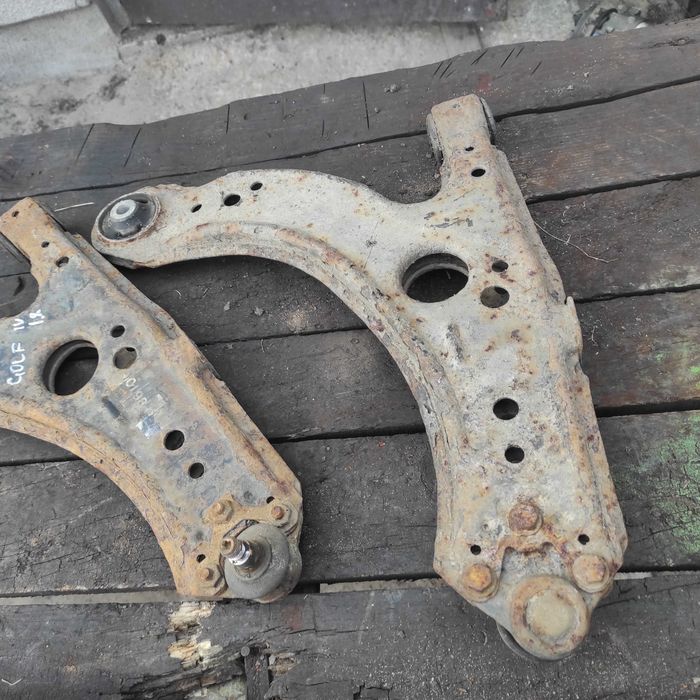 Wahacz Wahacze Przód Prawy Lewy Vw Golf IV 1,8 Komplet