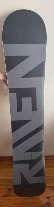 Deska snowboardowa Raven 155 użyta 4 razy