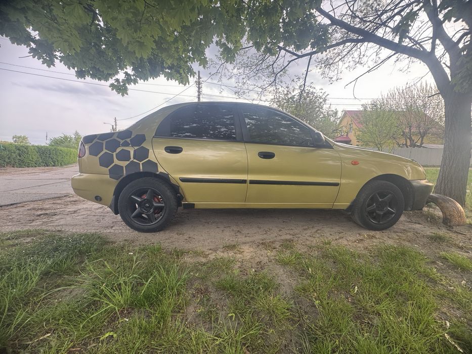 Ланос поляк 1.5 гарна комплектація