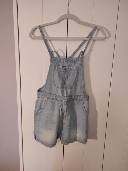 Kombinezon dżinsowy Bershka