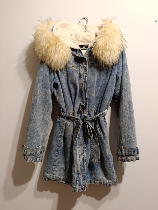 Трендова тепла жіноча парка