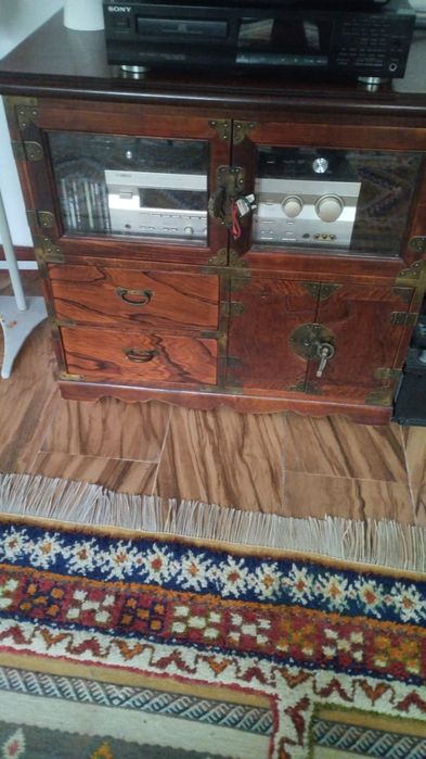 Armário coreano de madeira - multifuncional(televisão, aparelhos)