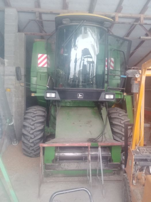 Kombajn John Deere 1075