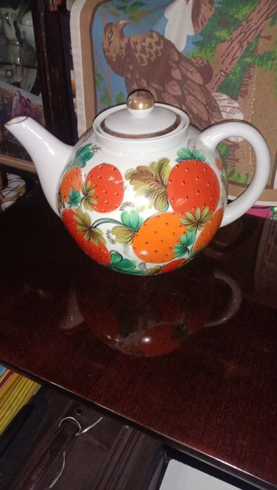 Продам чайник 70-х років