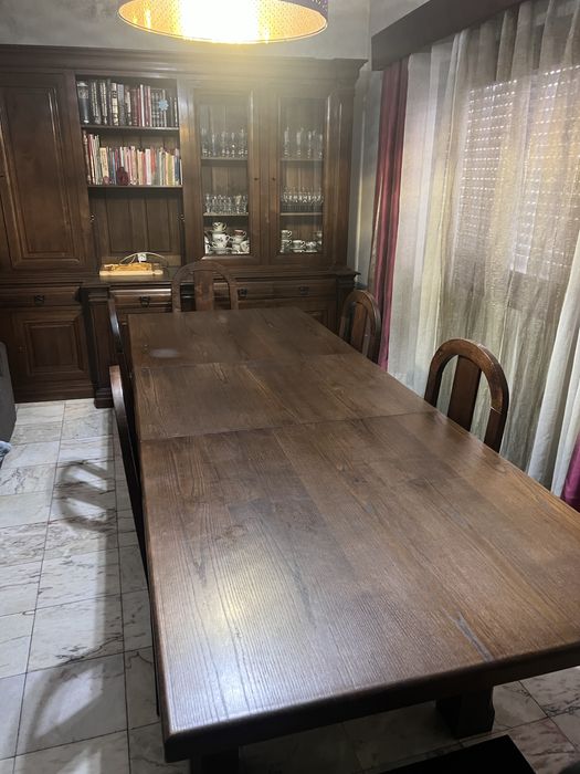 Mesa de Jantar em Madeira