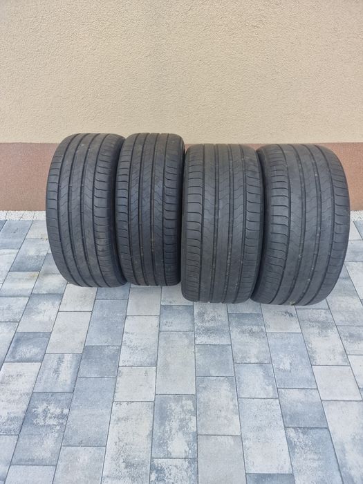 Opony Bridgestone Turanza 285/35R21  2 sztuk i 255/40R21 2 sztuki