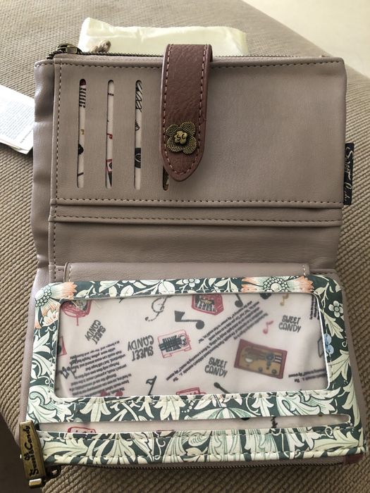 Carteira de senhora64751959447811124