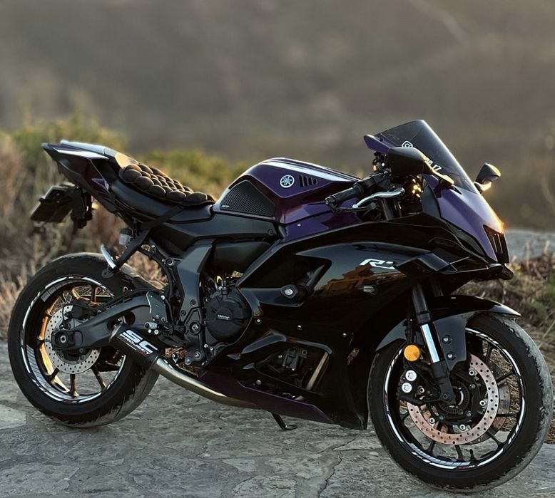 Yamaha YZF-R7 2024 – Full Extras