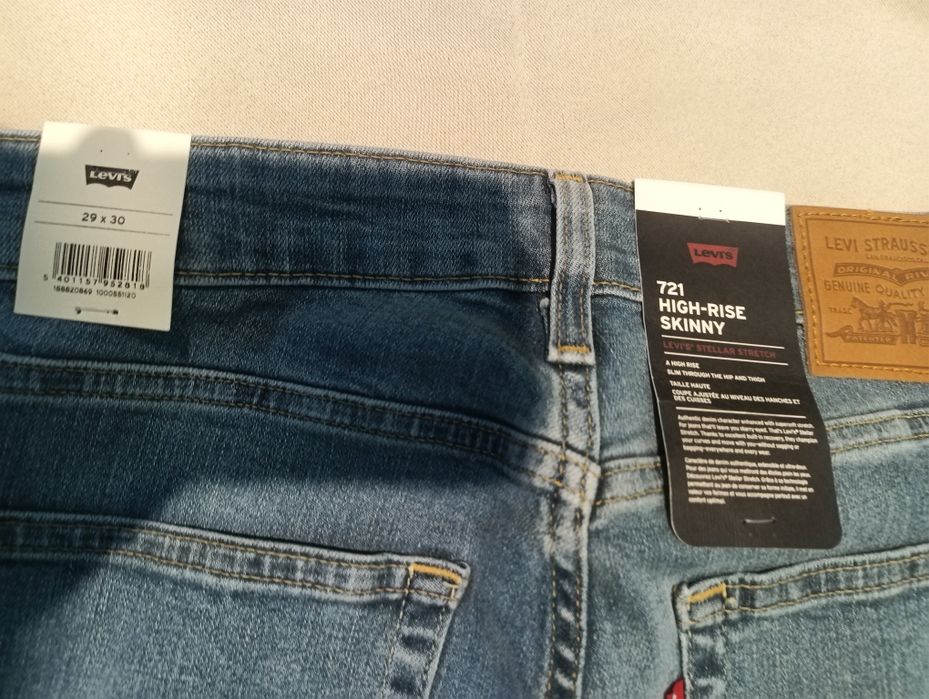Dżinsy Levi's 721 High-Rise Skinny