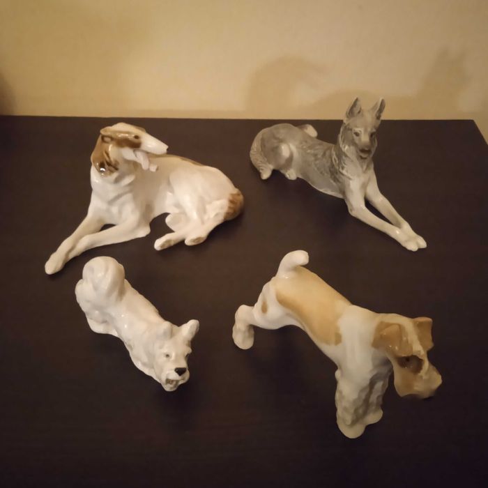 Фарфор ЛФЗ, статуэтки собак
