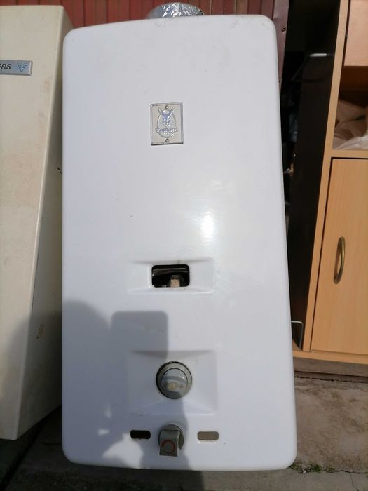 Lote / Recheio 4 esquentadores Vaillant e Junkers