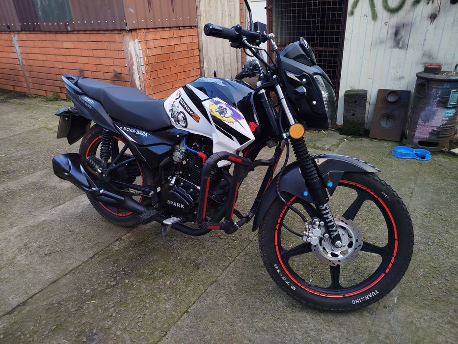 Продам мотоцикл spark 150 r13 оформление сразу