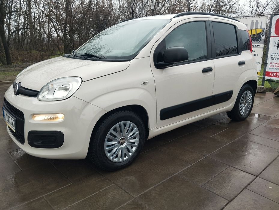 Fiat panda 2013 року
