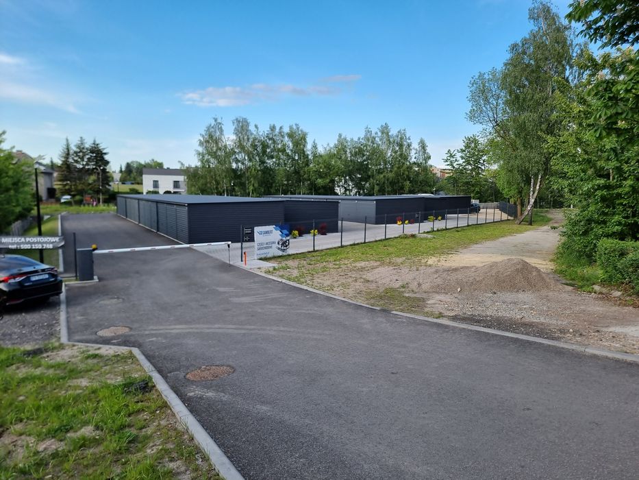 HALEMBA,1 wolny garaż,Parking monitorowany (ostatnie miejsca) - Widok 2