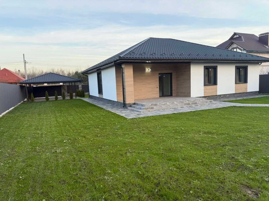 Будинок 140 м² з терасою— простір, комфорт і приватність! Без Комісії