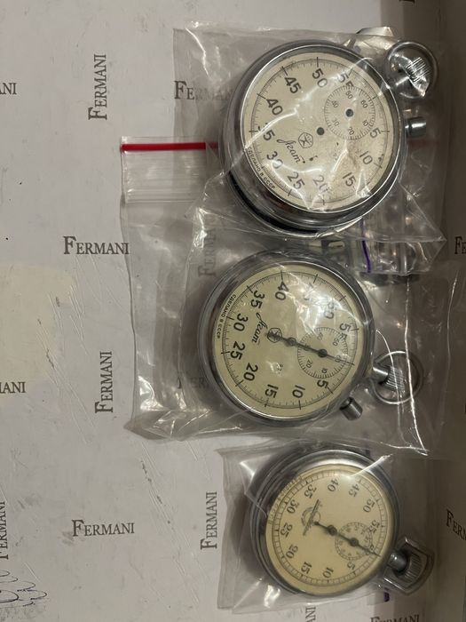 Часи і секундомери