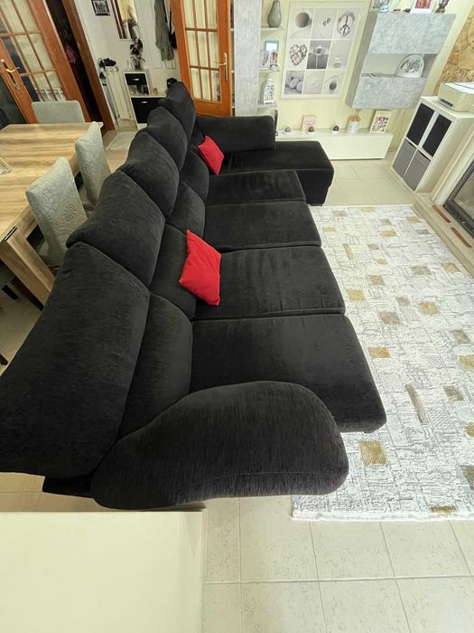Sofá com 4 lugares mais o chaise longue