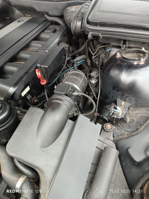 BMW E39 M54B25 Touring 2002 рік рестайлінг універсал механіка обмін