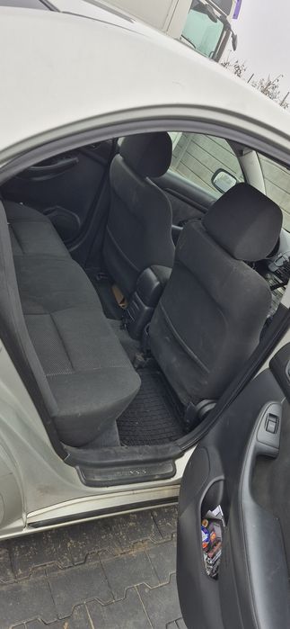 Toyota Avensis godna uwagi