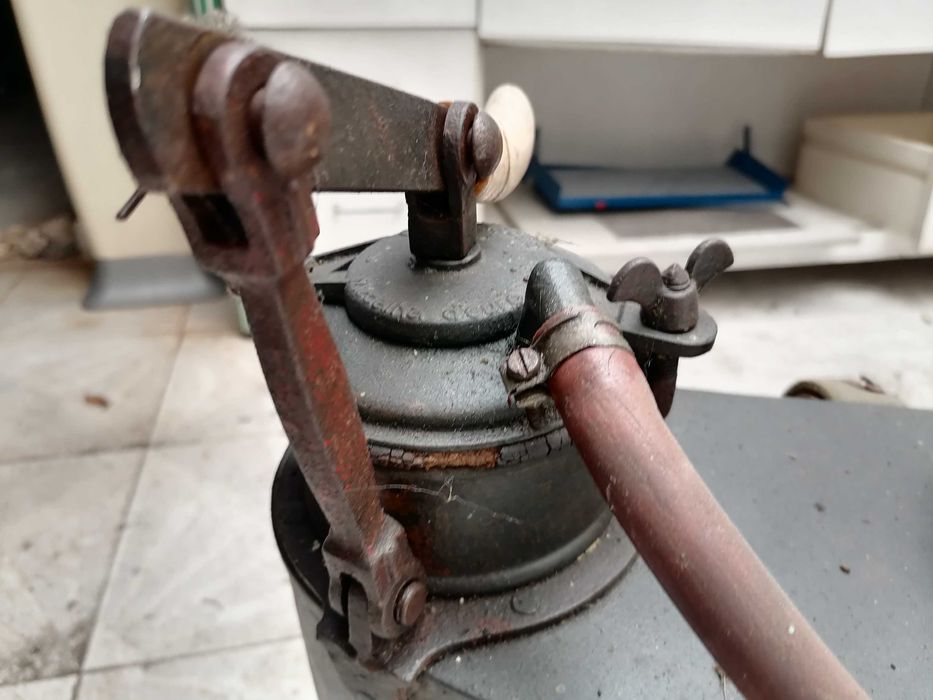 Pulverizador cobre antigo Aceito Pi