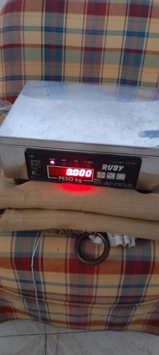 Balança  RUBY.Uma boa Balança