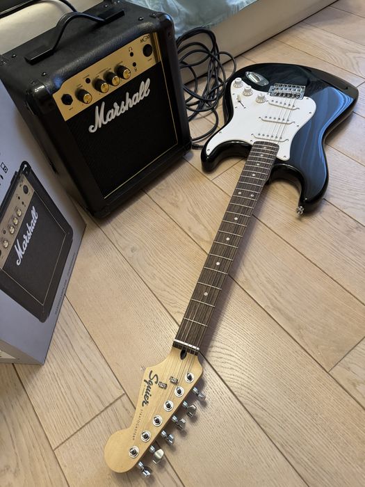 Електрогітара та підсилючал marshall