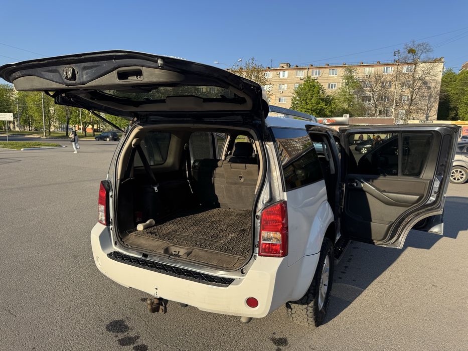 Nissan Pathfinder 2.5D Харьков!!