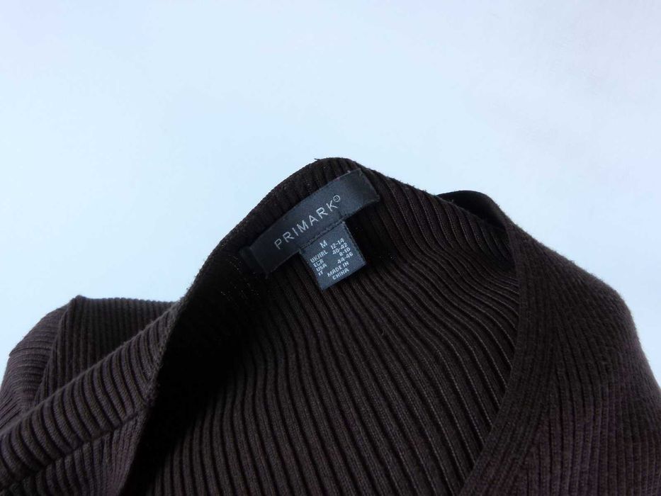 Primark prążkowana dzianinka sukienka midi rozpinana / M