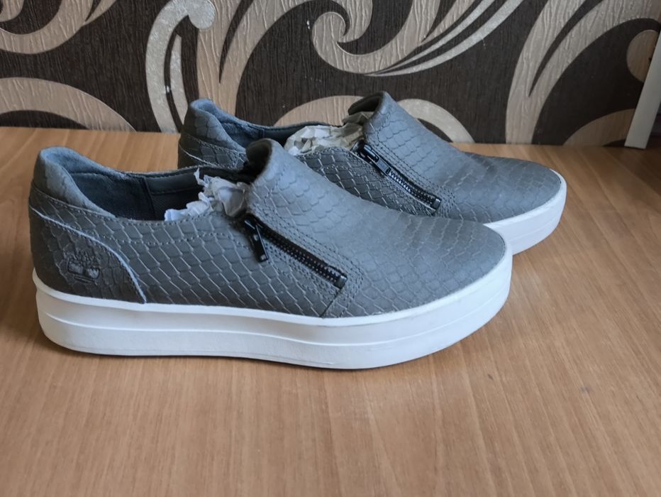 Сліпони шкіряні від Timberland