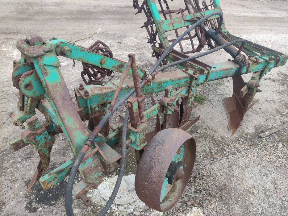 Плуг 3.35 для оранки до МТЗ  ЮМЗ