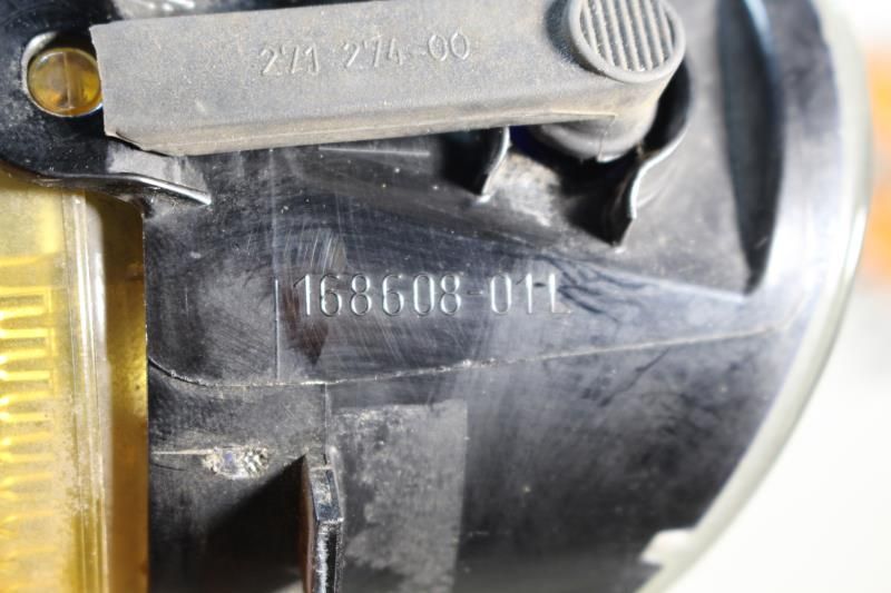 Farol nevoeiro frente direito SEAT Ibiza IV (6J5, 6P1)