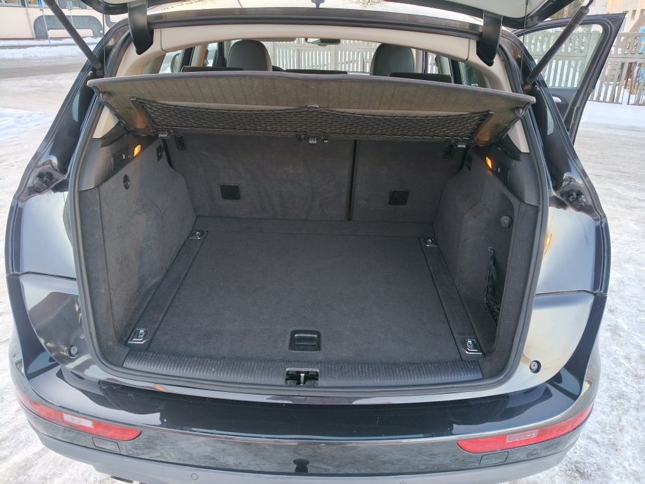 Audi Q5 2,0TDI navi-skora-import- tabllicePL