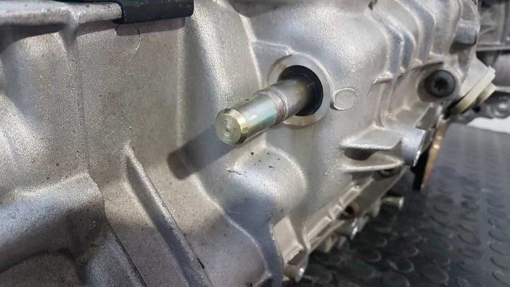 CAIXA DE VELOCIDADES AUDI 80/90 (893) 80