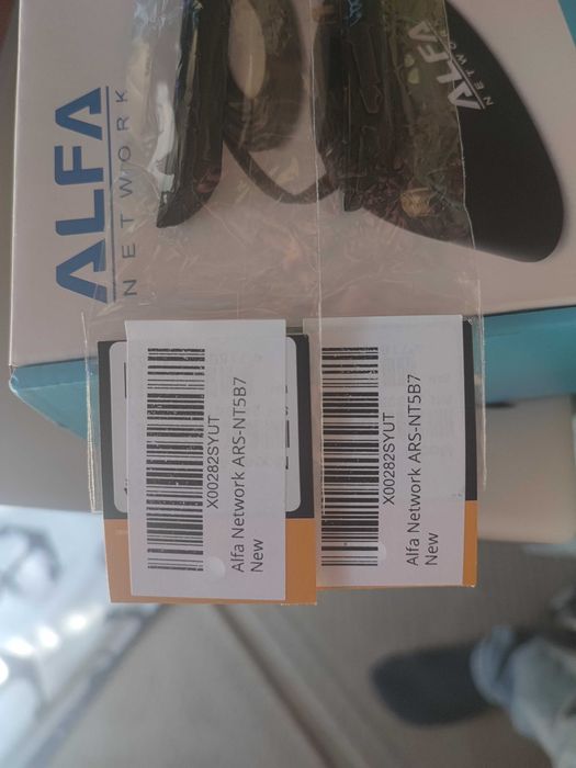 Alfa Network, 2 antenas WiFi 6E com base magnética para as mesmas