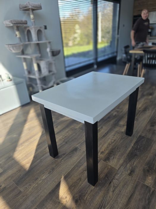 Nowoczesny Solidny bukowy stolik 70x100