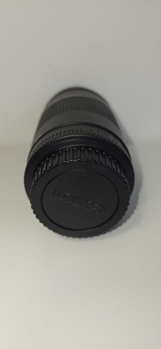 Objetiva CANON EF 75-300mm f/4.0-5.6 III