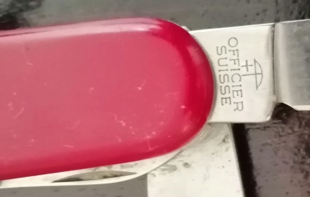 Completo.. Canivete suisso Novo