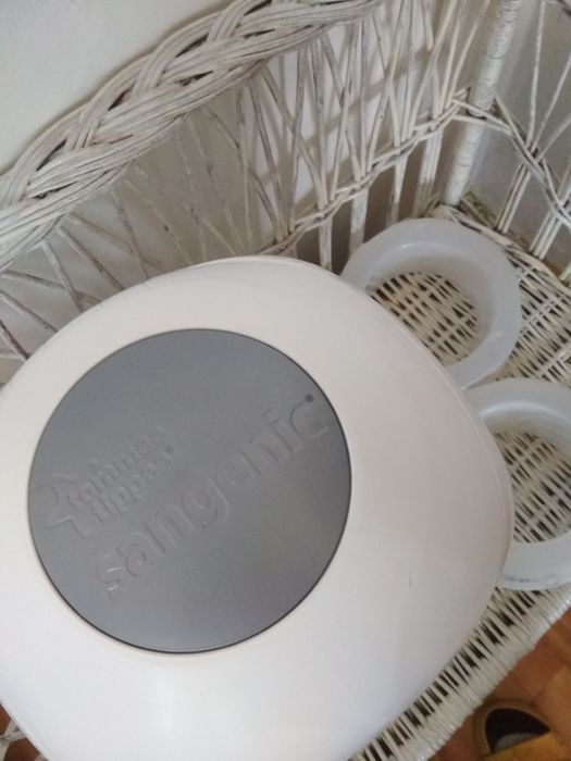 Kosz na  zużyte pieluchy tomee tippee