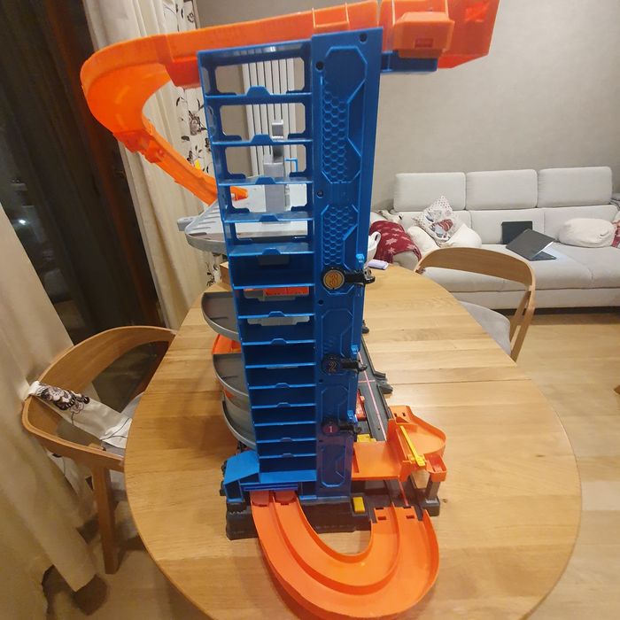 Tor garaż samochodowy Hot Wheels Ultimate