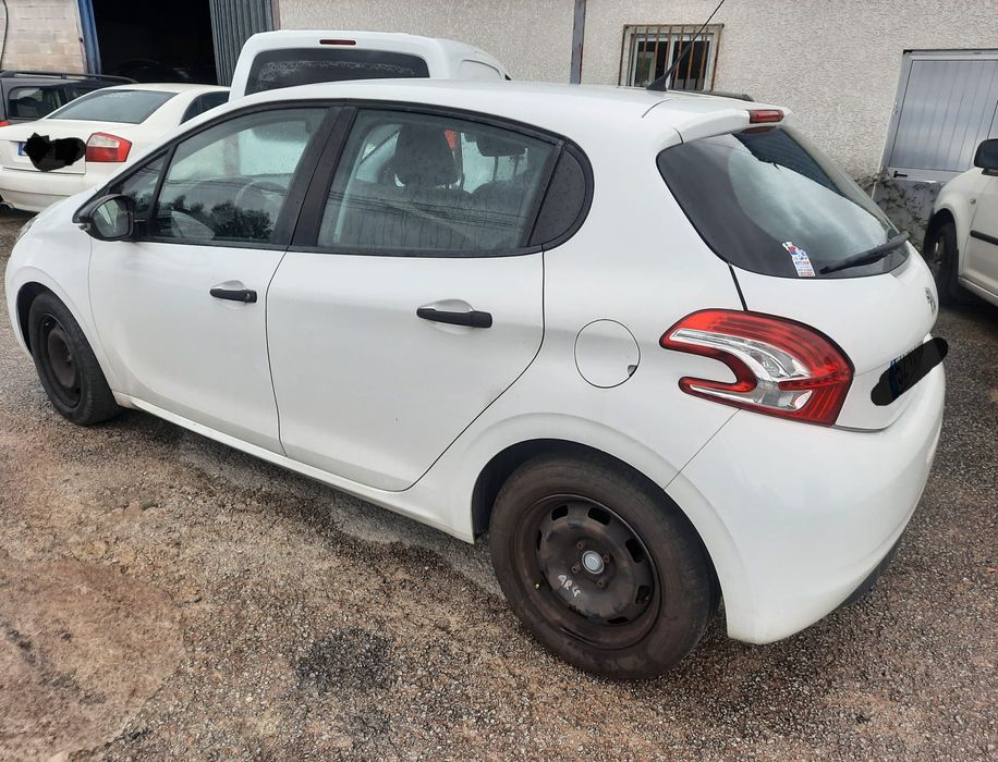 Peças Peugeot 208 1.6hdi motor 9HP, frente completa, kit airbags, tras