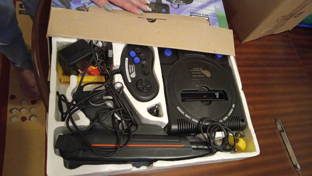 Video game console64737969170307121