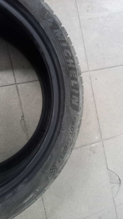 Opony letnie 245/40R19 Michelin/Continental