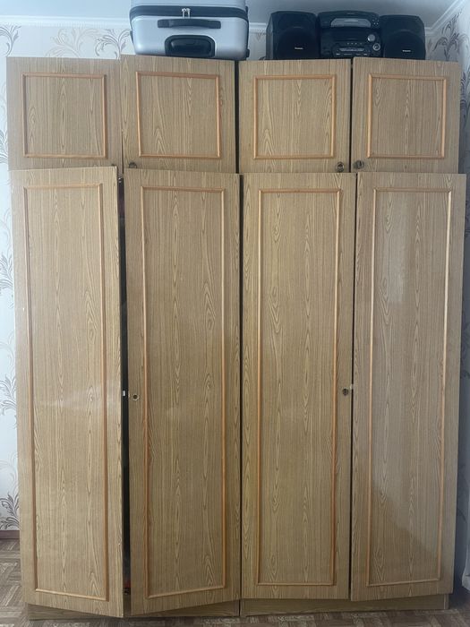 Продам шафи.2500грн за дві