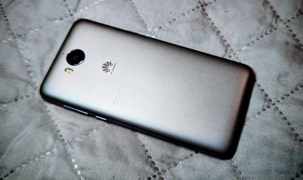 Huawei Y6 2017 MYA-L41 (Android Marshmallow)