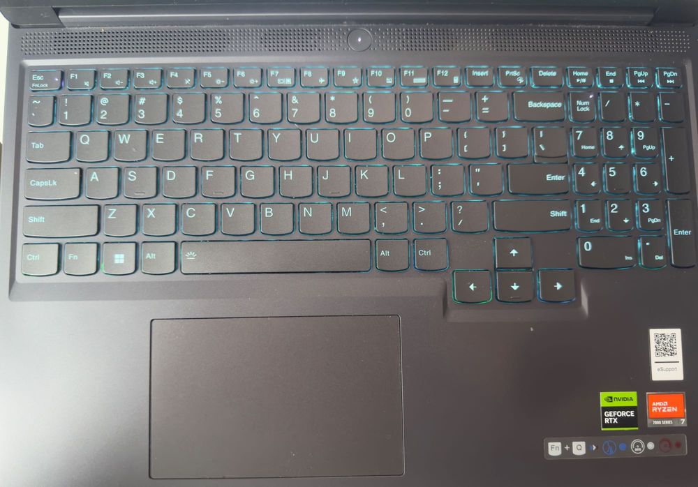 Laptop Gamingowy /  Lenovo Legion Slim 5-16 Ryzen 7-7840HS - GWARANCJA