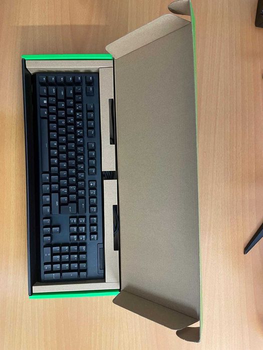 Teclado Mecânico Razer BlackWidow V4 X – Com Caixa