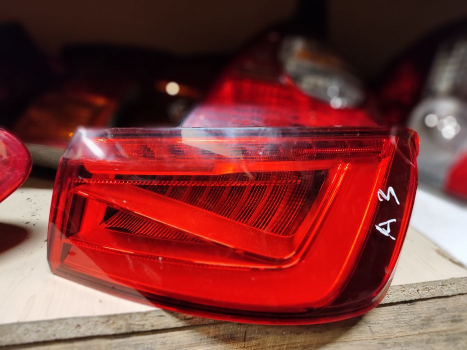 Ліхтар правий Audi a3 usa. разборка